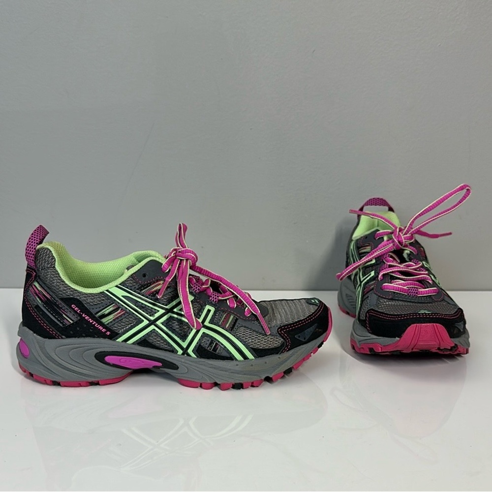 Asics Gel Venture 5 trail running shoes W5